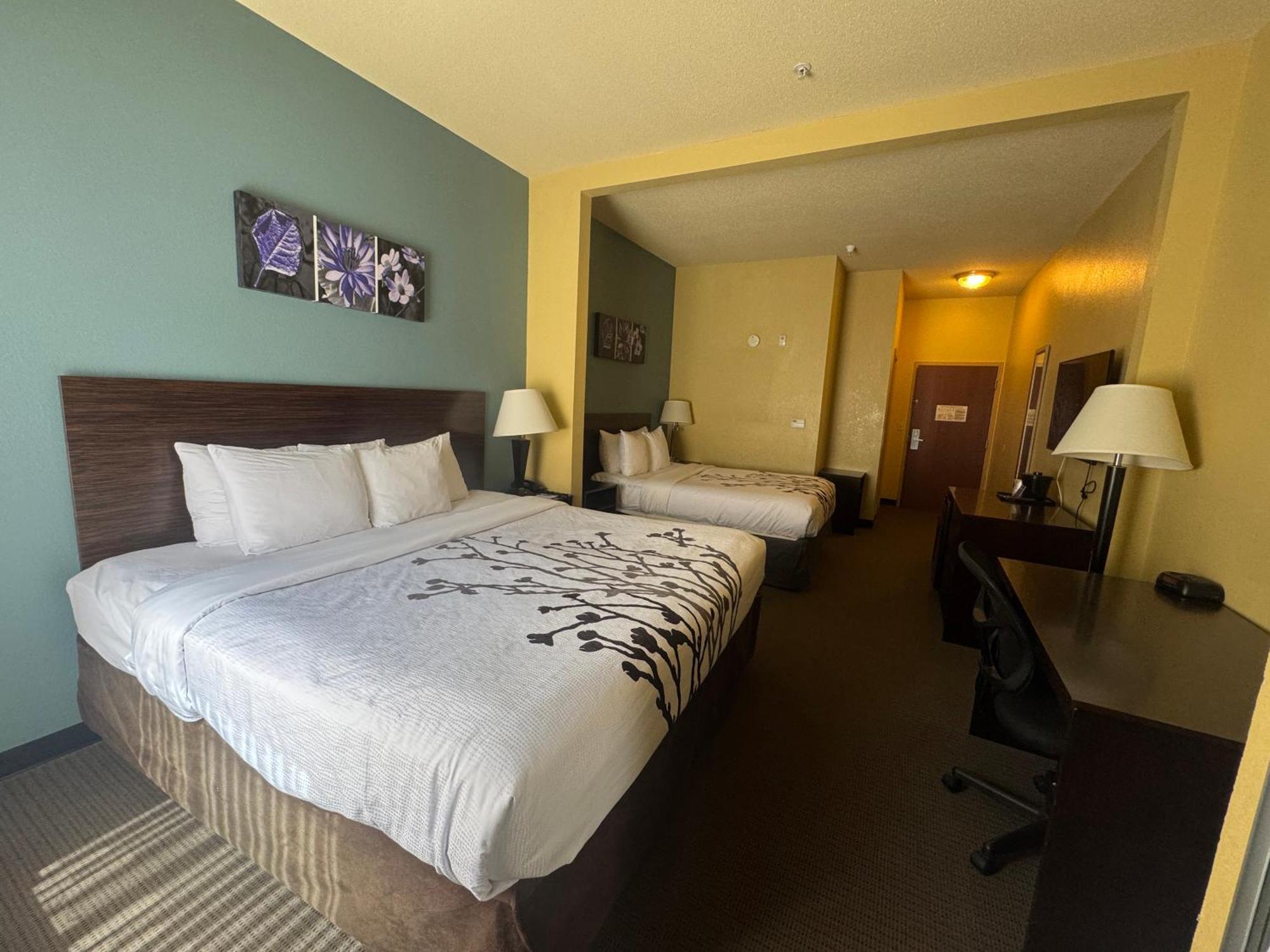 Sleep Inn & Suites Хатисбург Екстериор снимка