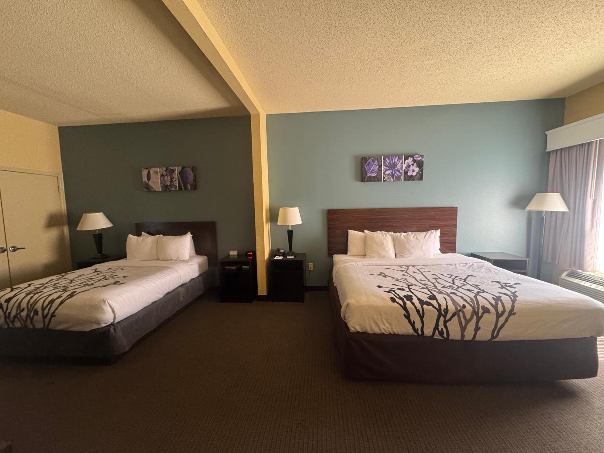 Sleep Inn & Suites Хатисбург Екстериор снимка