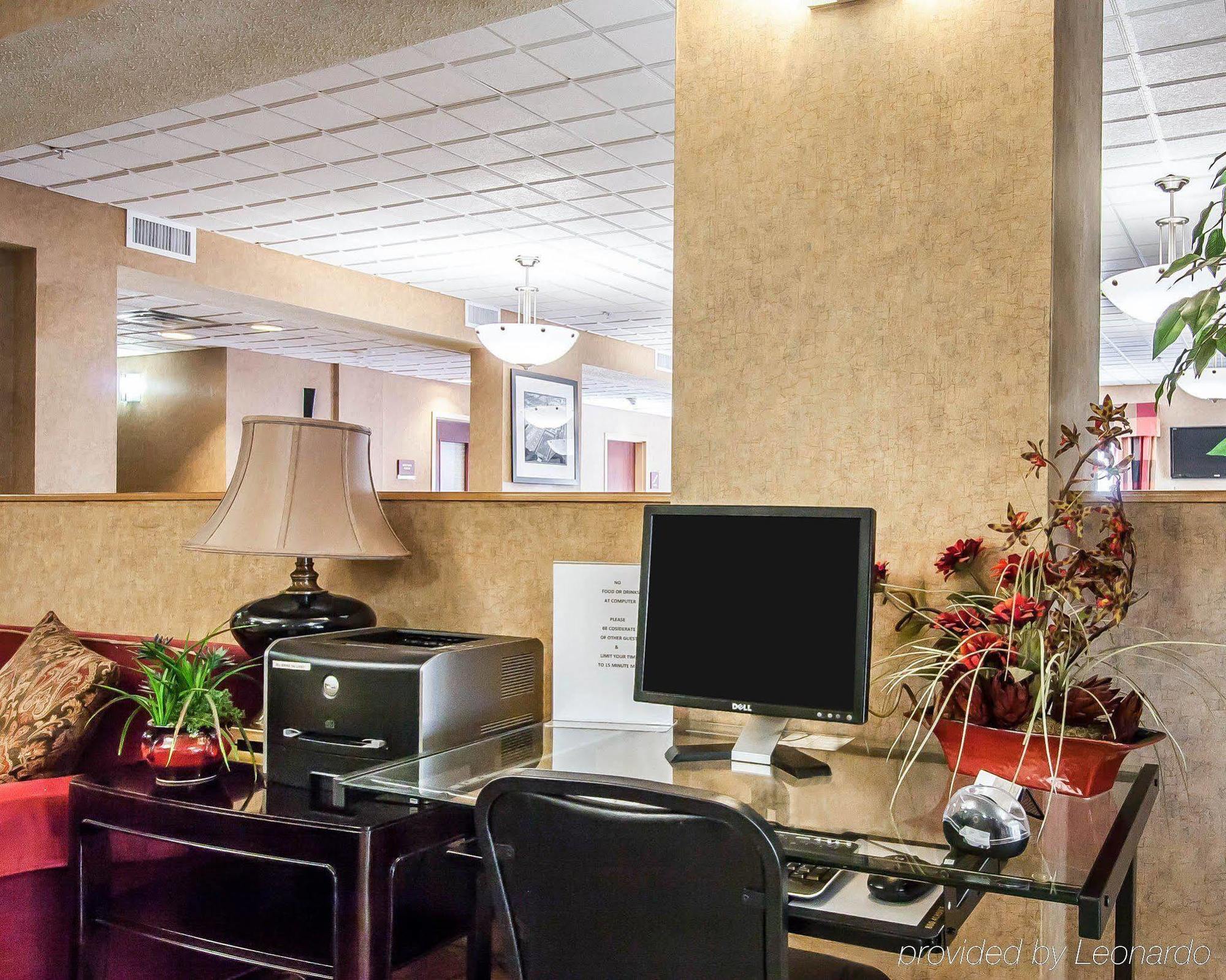 Sleep Inn & Suites Хатисбург Екстериор снимка